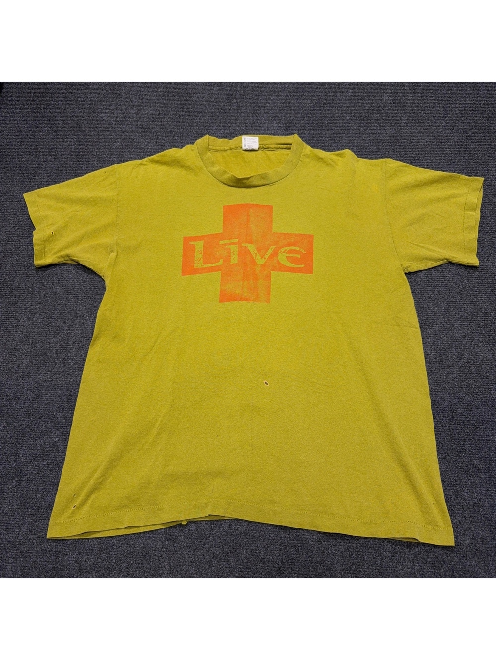 Vintage anvil XL Men's Yellow Live Graphic T-Shirt Distressed